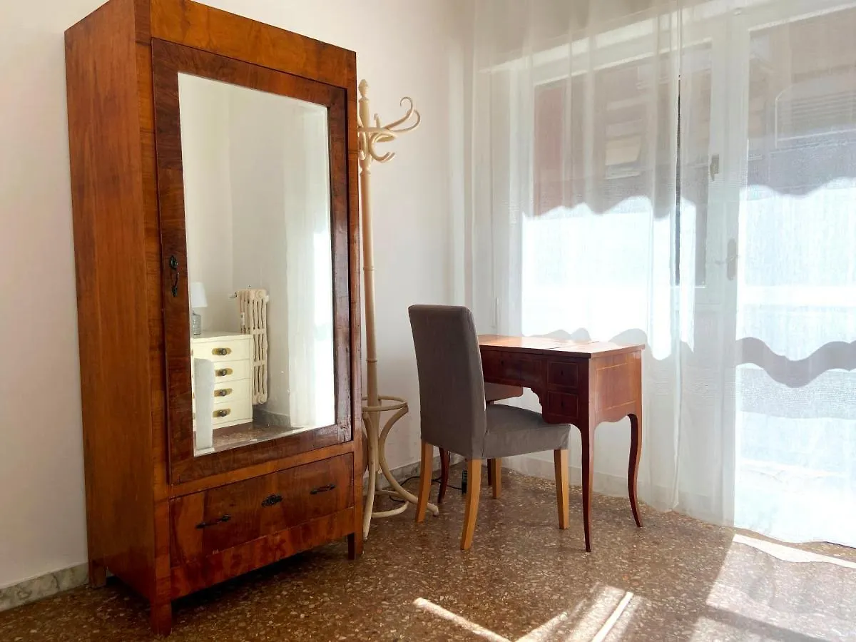 Trastevere For You... 3 Bedrooms Apartment Rome Italy