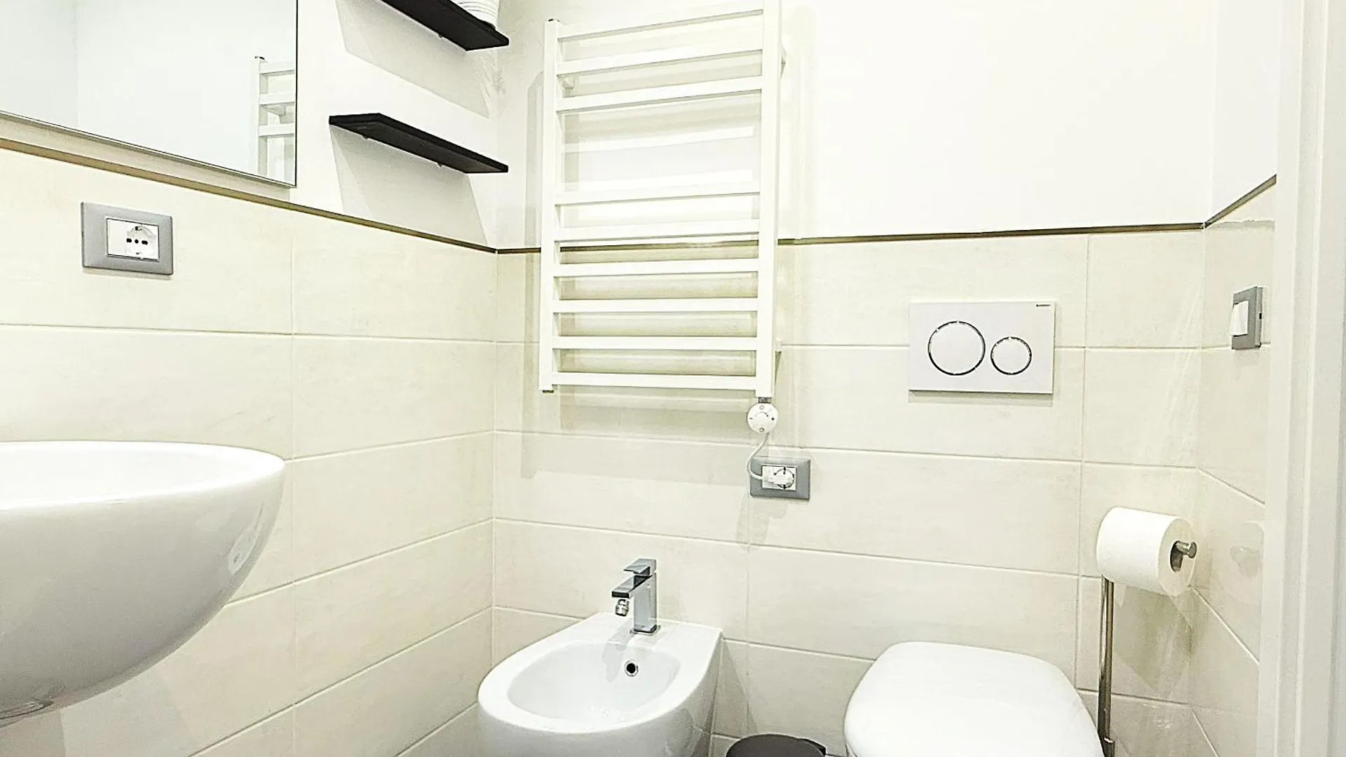 Trastevere For You... 3 Bedrooms Apartment Rome 0*,  Italy