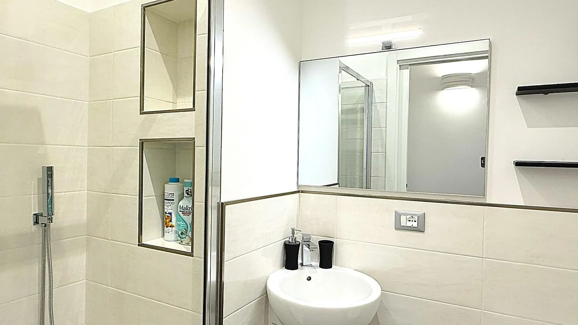 Trastevere For You... 3 Bedrooms Apartment Rome